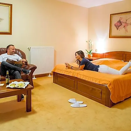 Orchidea Hotel 4*