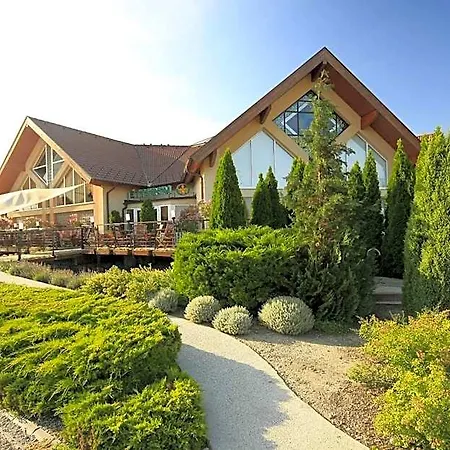 Orchidea Hotel Lipót