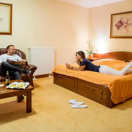 Hotel Orchidea Lipót